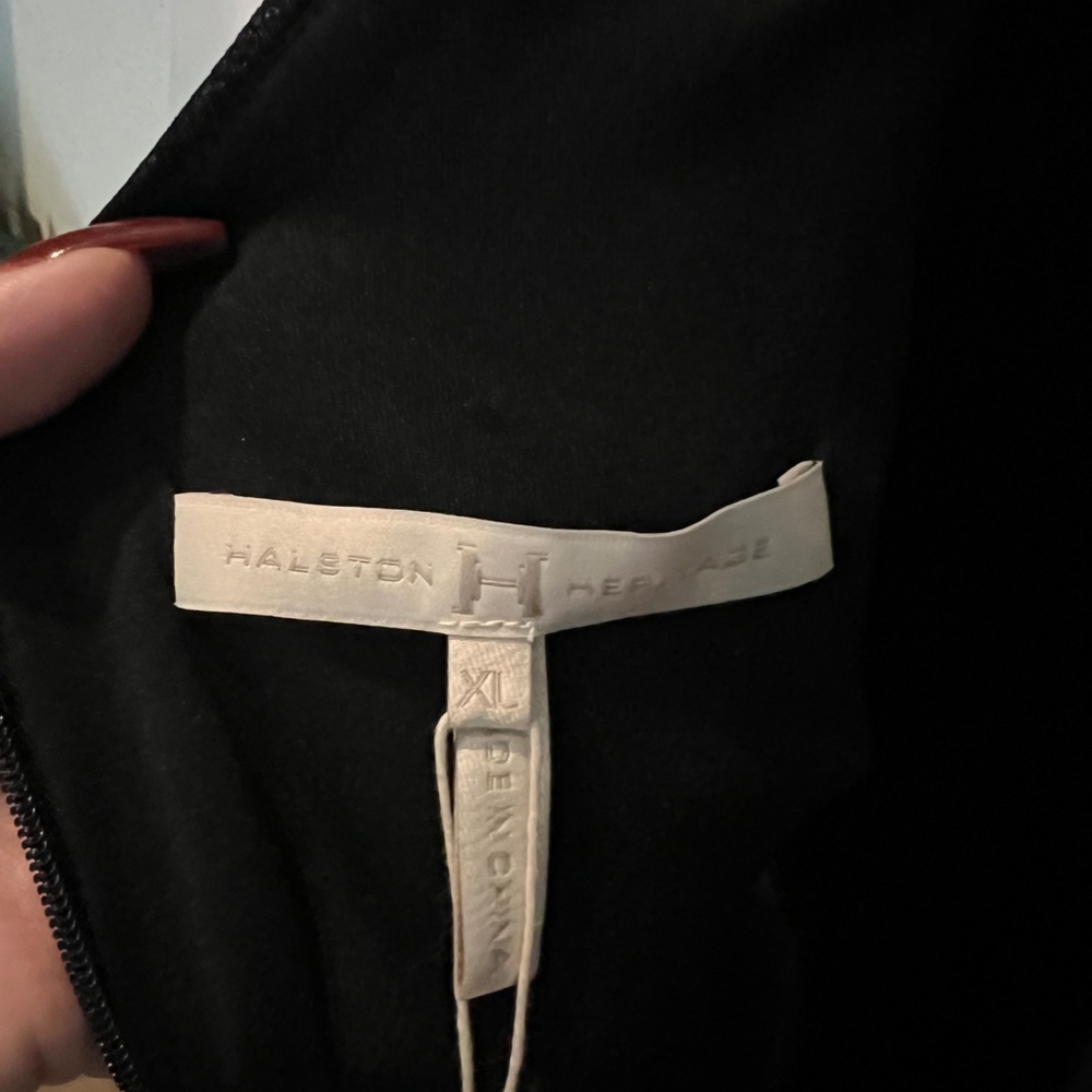 HALSTON Heritage Metallic Sequin Halter Gown with LOW Back XL - NWT! - Picture 10 of 11